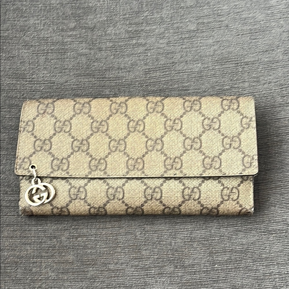 GUCCI supreme GG beige brown coated canvas wallet